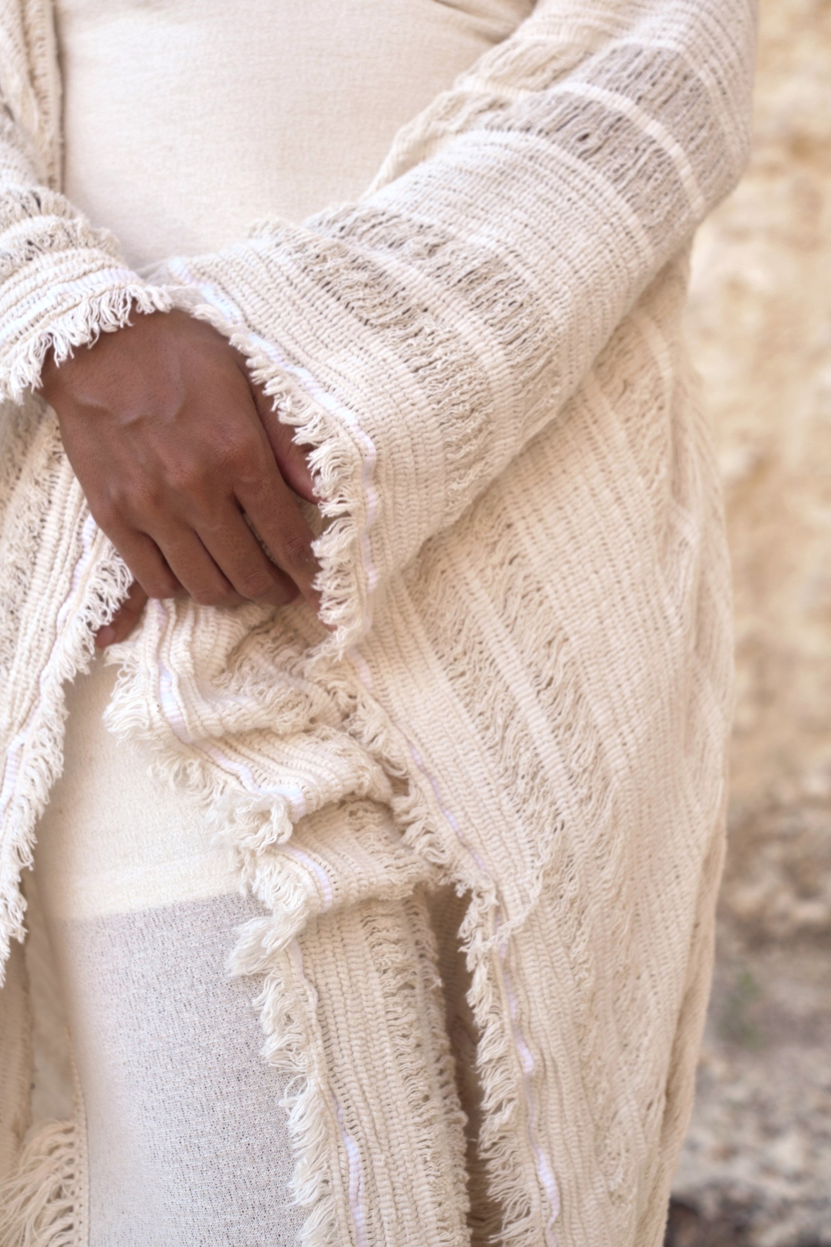 Saya Shawl in Loom-Woven Cotton with Unique Texture and Fringed Edges, Unisex and Versatile for Elegance and Warmth.