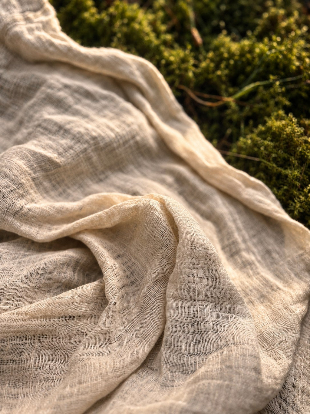 Close-up of the Angin handloom linen cotton fabric